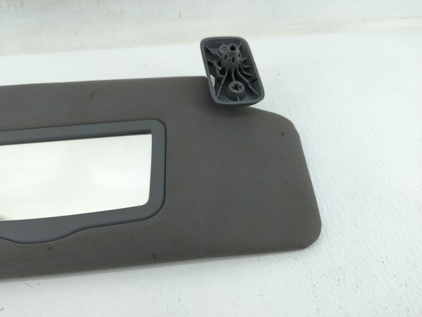 2011-2014 Ford F-150 Sun Visor Shade Replacement Driver Left Mirror Fits Fits 2011 2012 2013 2014 OEM Used Auto Parts - Oemu