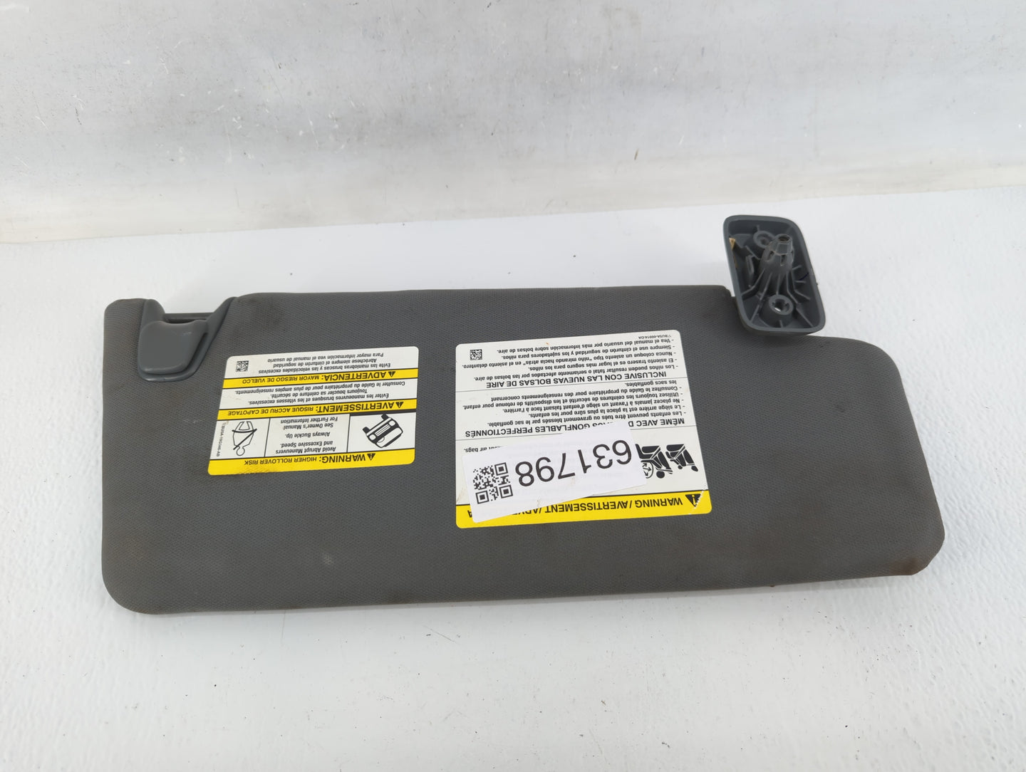 2011-2014 Ford F-150 Sun Visor Shade Replacement Passenger Right Mirror Fits Fits 2011 2012 2013 2014 OEM Used Auto Parts - 