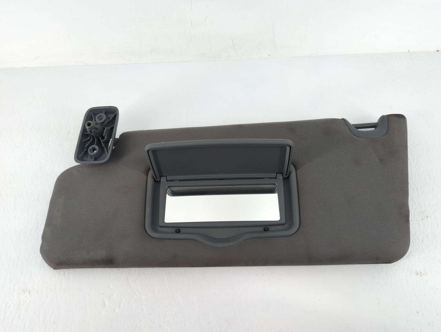 2011-2014 Ford F-150 Sun Visor Shade Replacement Driver Left Mirror Fits Fits 2011 2012 2013 2014 OEM Used Auto Parts - Oemu