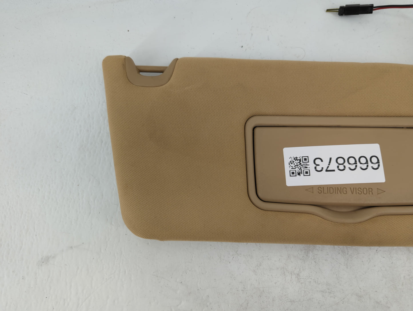 2010-2014 Ford F-150 Sun Visor Shade Replacement Passenger Right Mirror Fits Fits 2010 2011 2012 2013 2014 OEM Used Auto Par