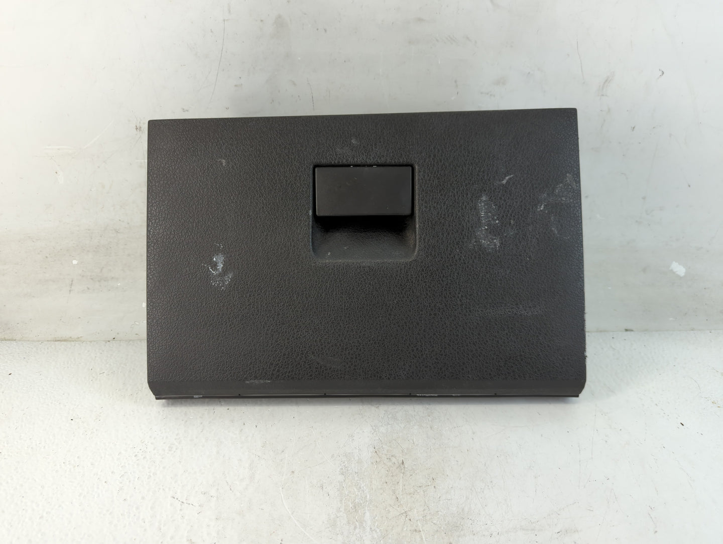 2013 Ford F-150 Passenger Glove Box Door Storage Compartment 935982 - Oemusedautoparts1.com