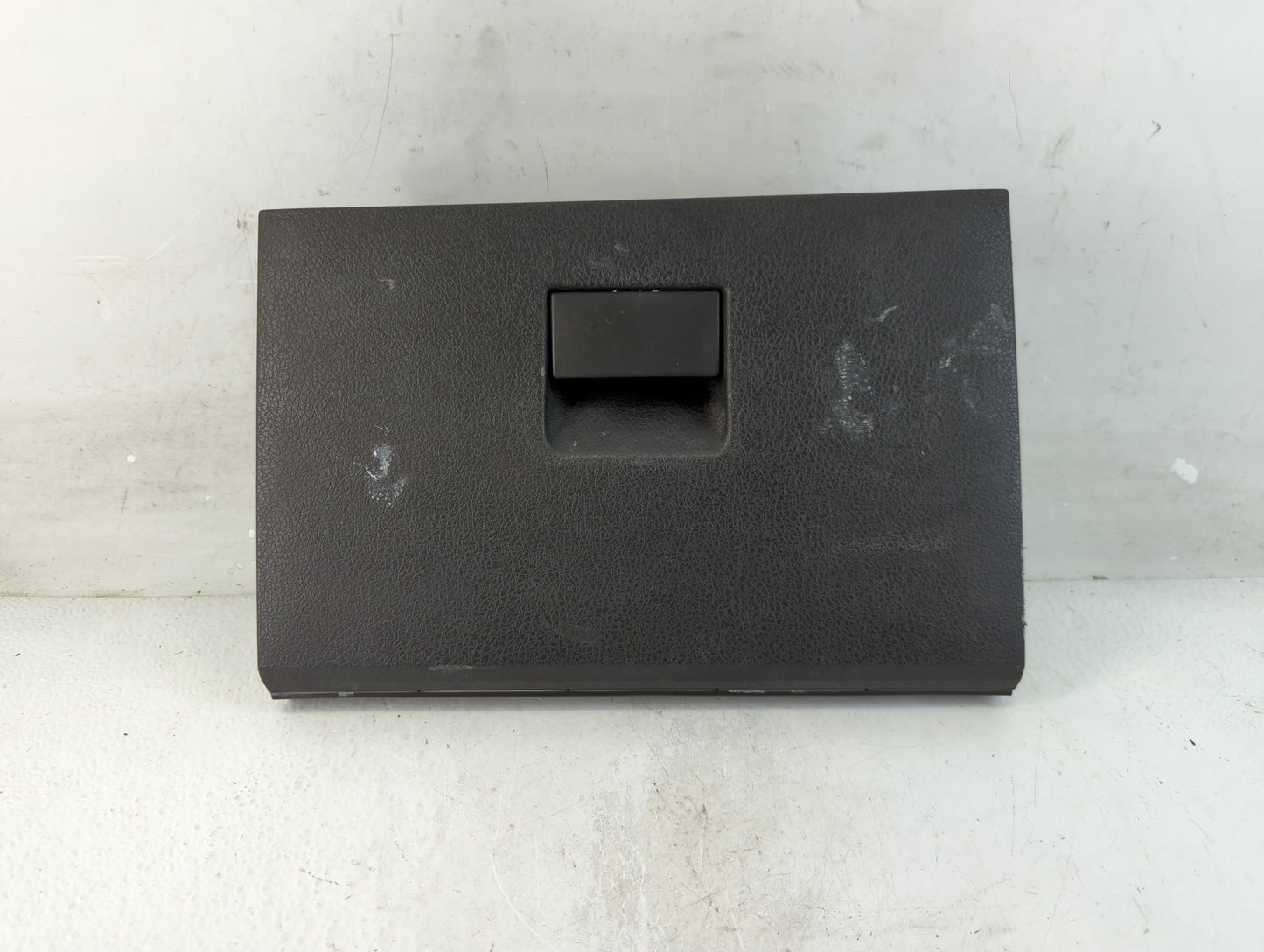 2013 Ford F-150 Passenger Glove Box Door Storage Compartment 935982 - Oemusedautoparts1.com