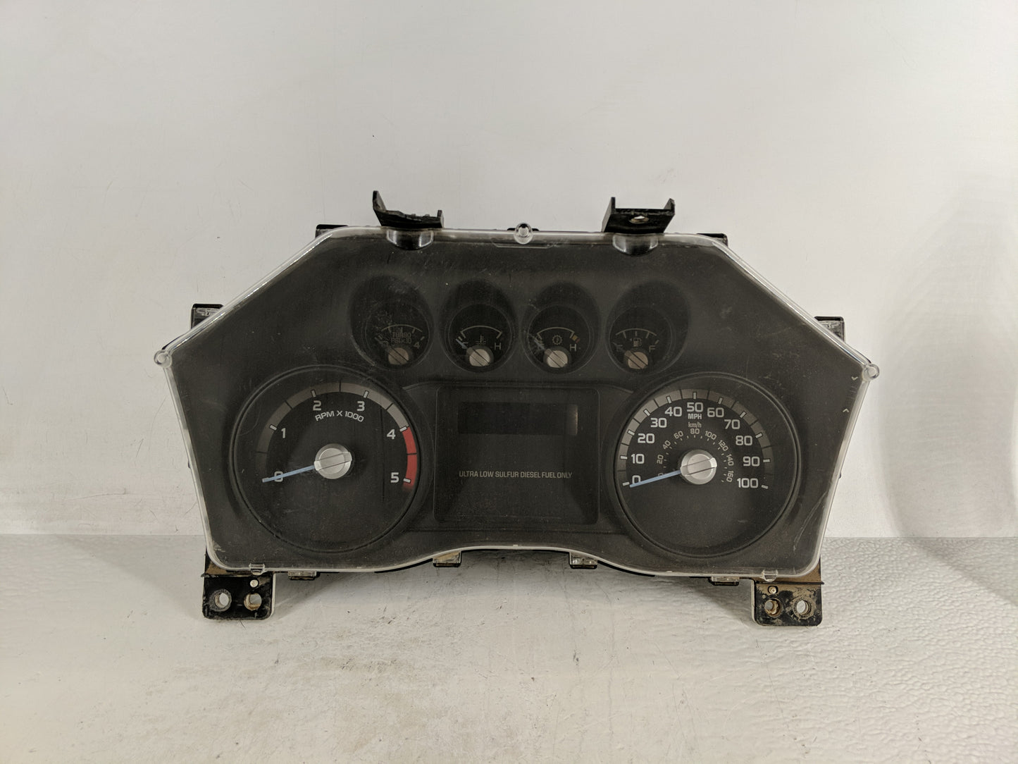 2013 Ford F-250 Super Duty Instrument Cluster Speedometer Gauges P/N:DC3T-10849-EF Fits OEM Used Auto Parts - Oemusedautopar