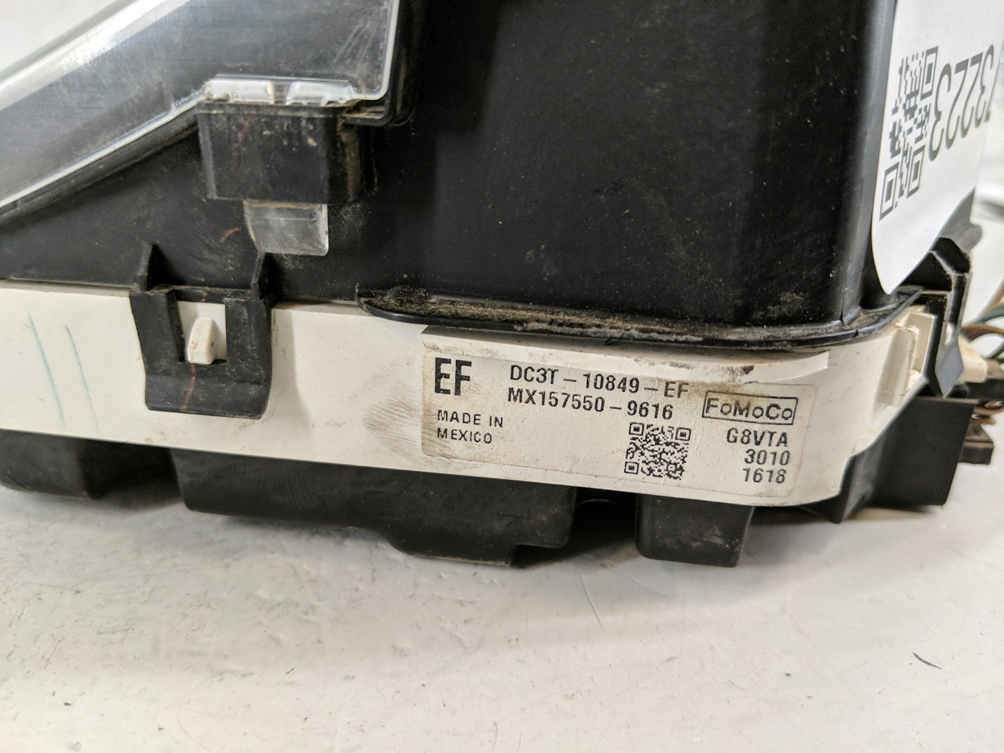 2013 Ford F-250 Super Duty Instrument Cluster Speedometer Gauges P/N:DC3T-10849-EF Fits OEM Used Auto Parts - Oemusedautopar