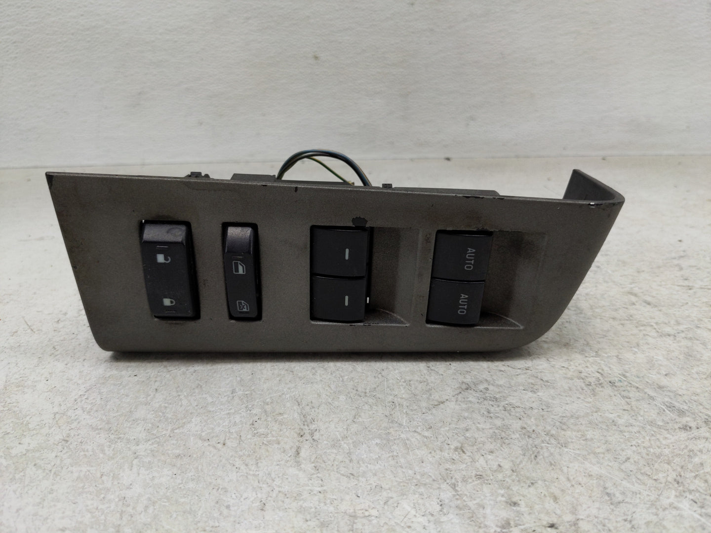 2013-2016 Ford F-250 Super Duty Master Power Window Switch Replacement Driver Side Left P/N:CC3T-14540-BAW Fits OEM Used Aut