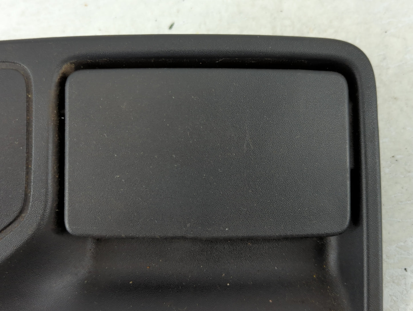 1999 F-250 Super Duty Passenger Front Right Door Handle Exterior Assembly - Oemusedautoparts1.com
