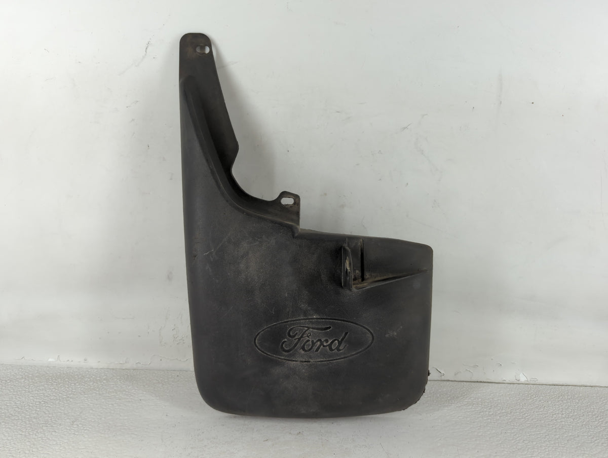 2013 Ford F-350 Super Duty Mud Flap splash shield - Oemusedautoparts1.com
