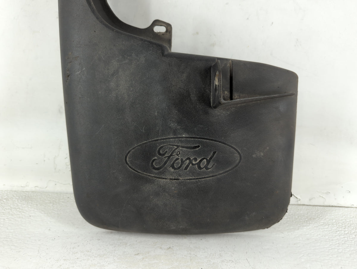 2013 Ford F-350 Super Duty Mud Flap splash shield - Oemusedautoparts1.com