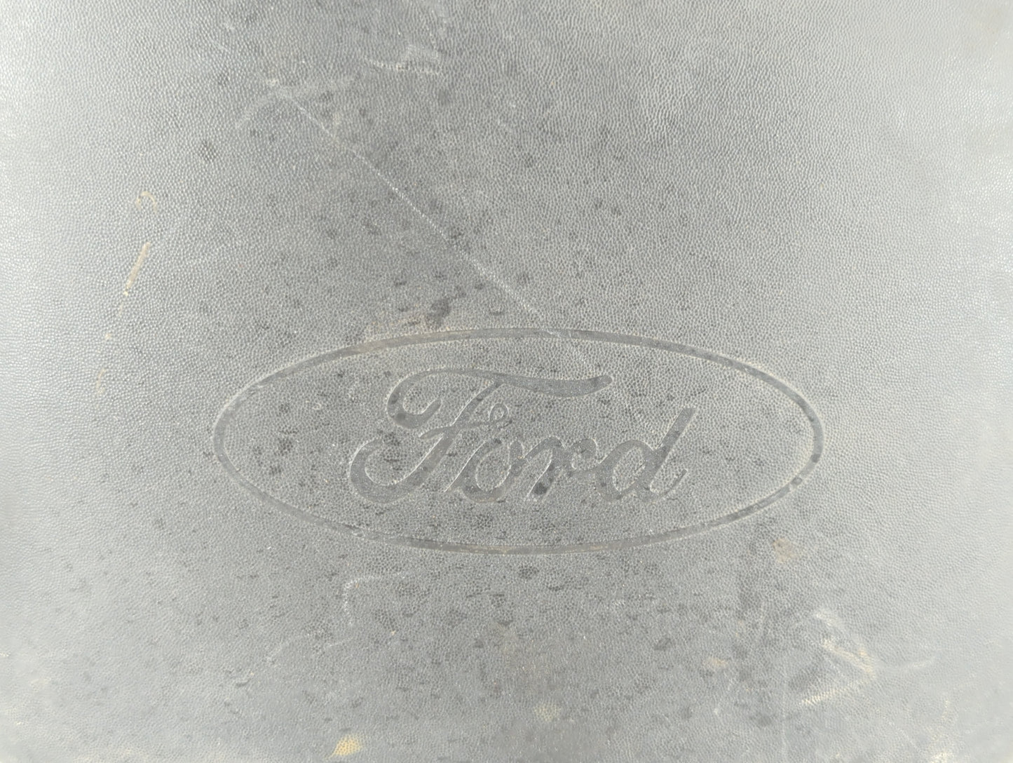 2013 Ford F-350 Super Duty Mud Flap - Oemusedautoparts1.com
