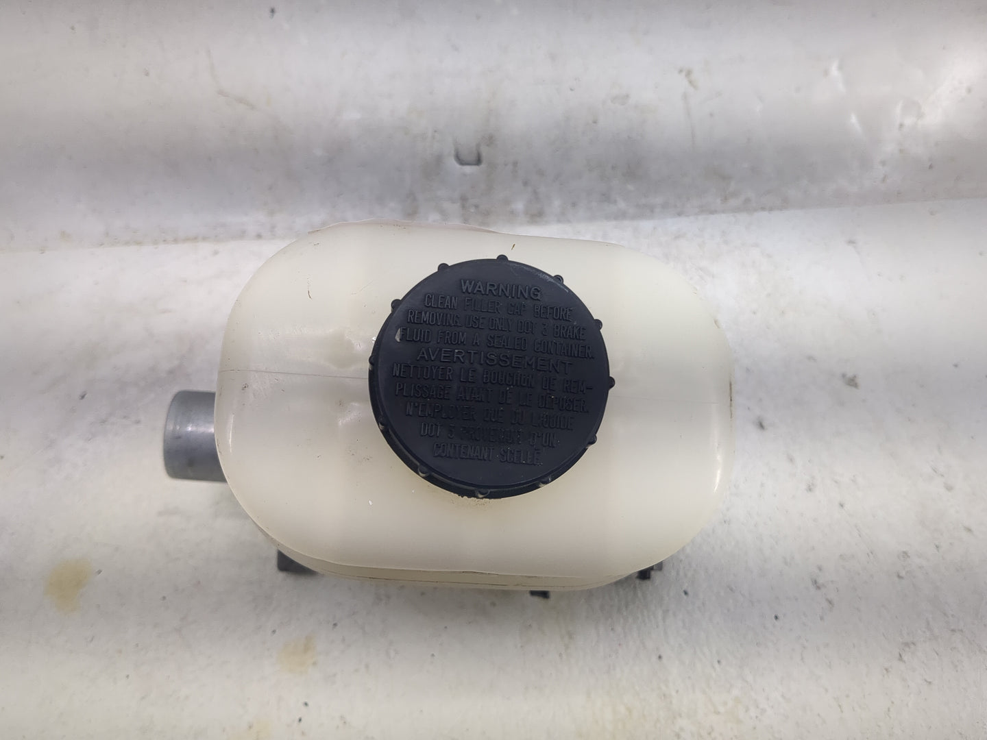 Ford F150 Brake Master Cylinder 1497491 - Oemusedautoparts1.com