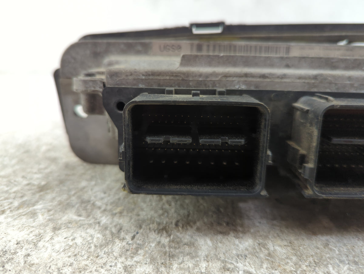 2013 Ford F350sd PCM Engine Control Computer ECU ECM PCU OEM P/N:0281030220 Fits 2014 2015 2016 OEM Used Auto Parts - Oemuse