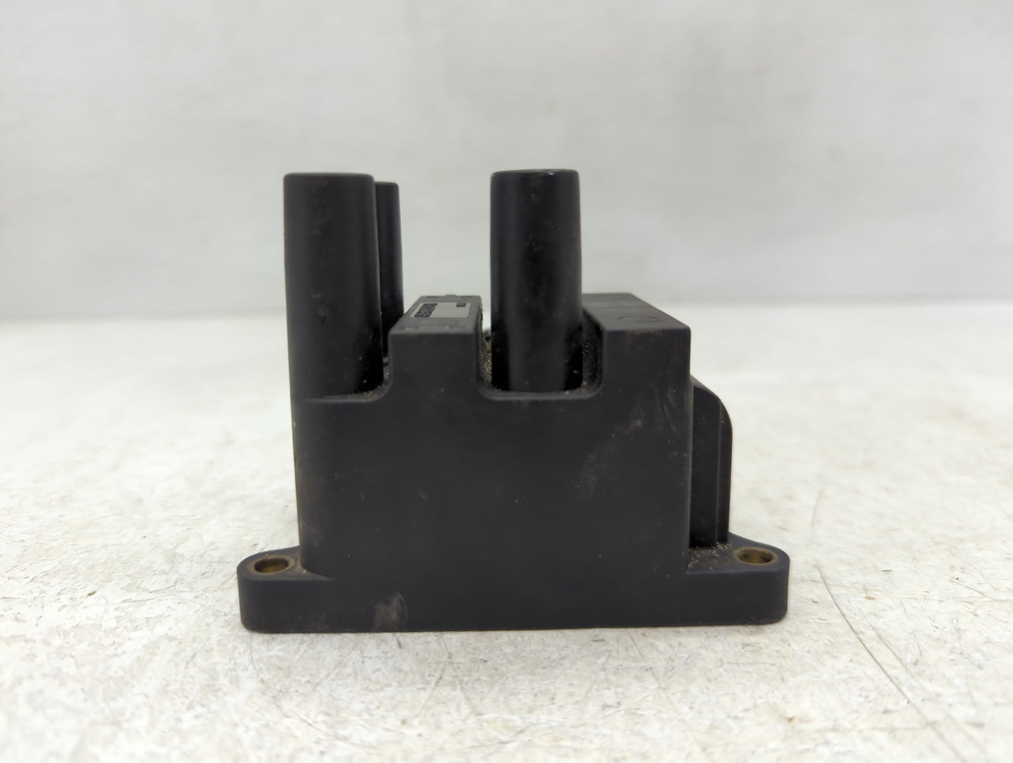 2011-2013 Ford Fiesta Ignition Coil Igniter Pack - Oemusedautoparts1.com