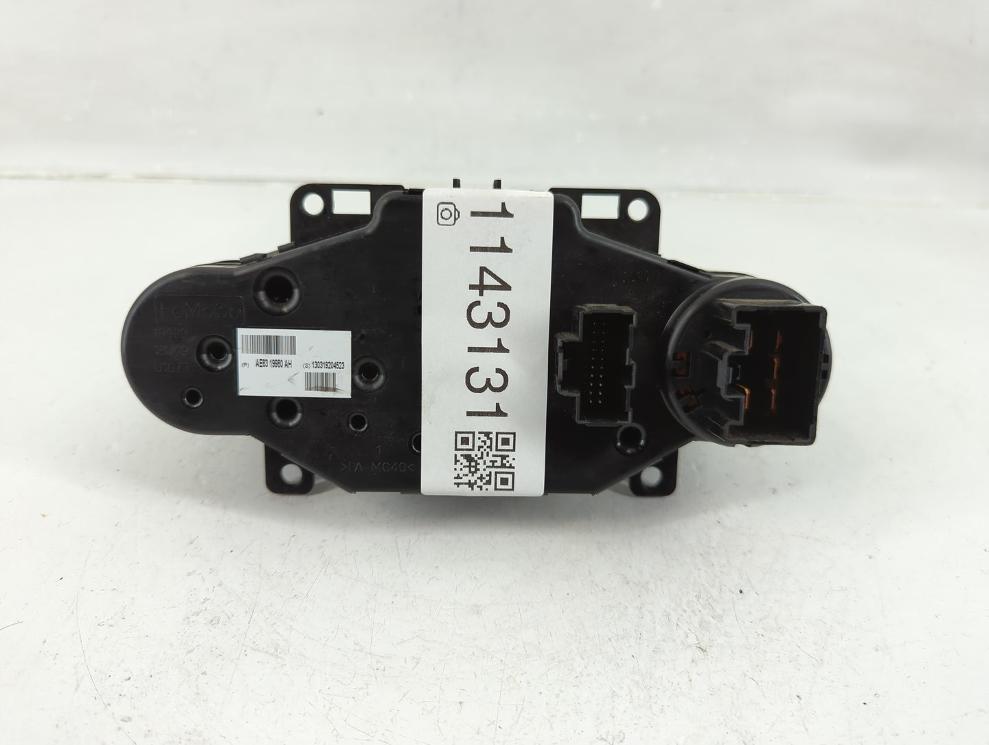 2011-2013 Ford Fiesta Climate Control Module Temperature AC/Heater Replacement P/N:AE83 19980 AH Fits Fits 2011 2012 2013 OE