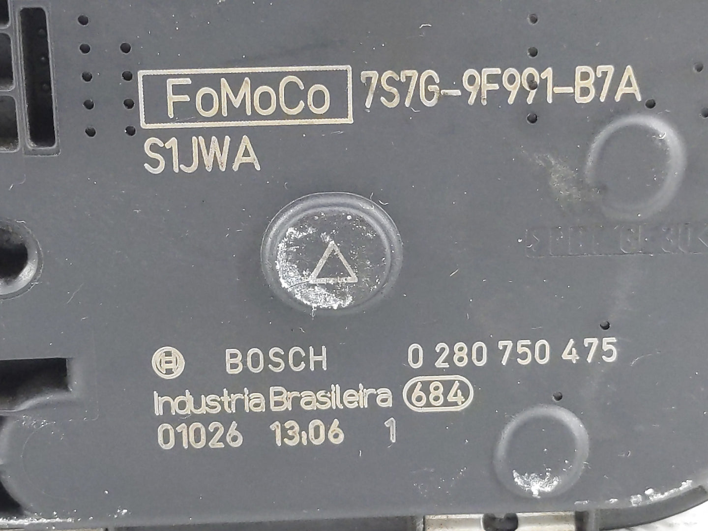 2011-2014 Ford Fiesta Throttle Body P/N:0 280 750 560 7S7G-9F991-B7A Fits Fits 2011 2012 2013 2014 OEM Used Auto Parts - Oem