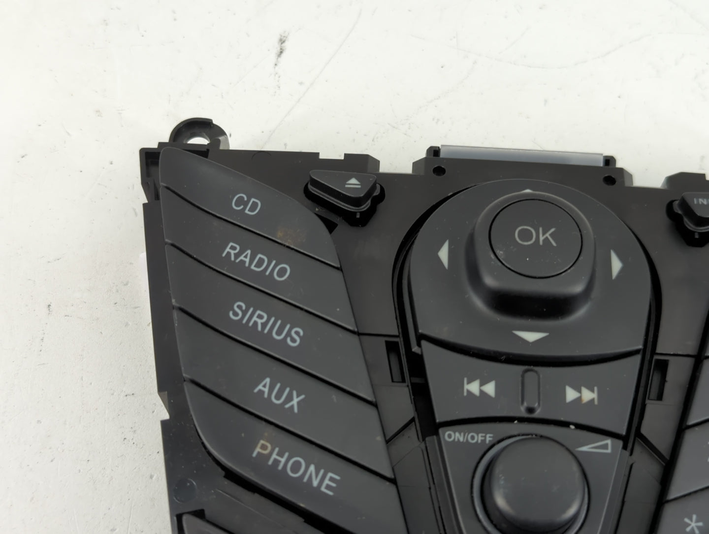 2013-2013 Ford Fiesta Radio Control Panel - Oemusedautoparts1.com