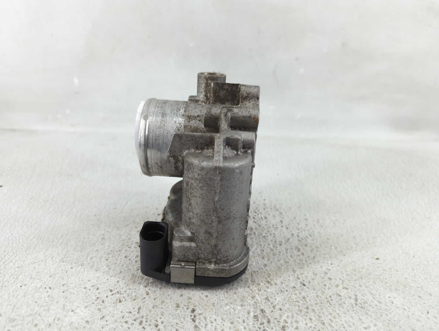 2011-2014 Ford Fiesta Throttle Body P/N:0 280 750 560 7S7G-9F991-B7A Fits Fits 2011 2012 2013 2014 OEM Used Auto Parts - Oem