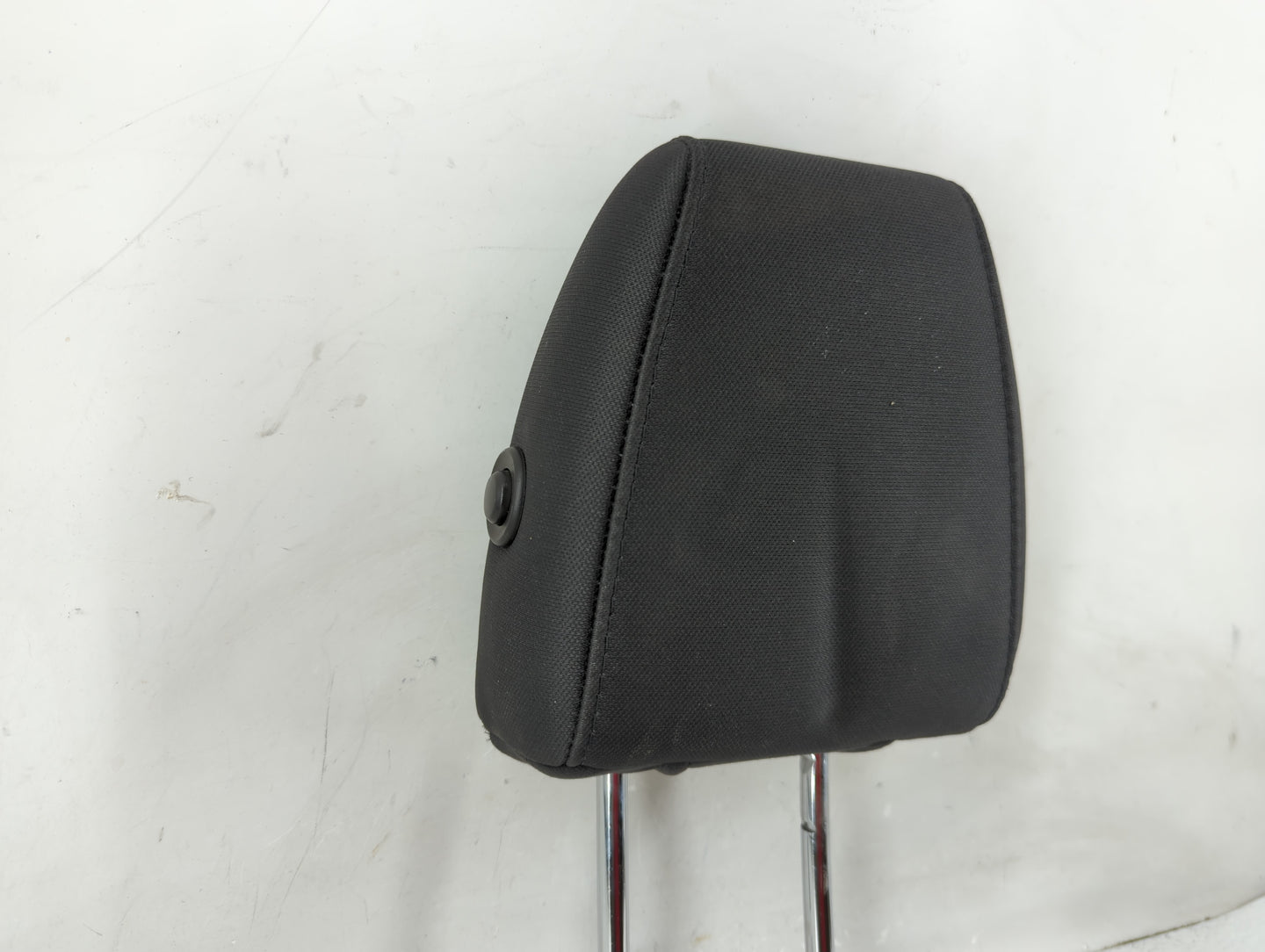2013 Ford Fiesta Headrest Head Rest Front Driver Passenger Seat Fits OEM Used Auto Parts - Oemusedautoparts1.com