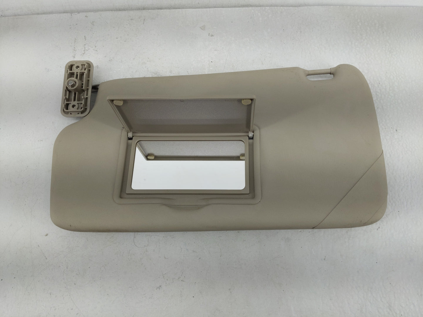 2011-2013 Ford Fiesta Sun Visor Shade Replacement Passenger Right Mirror Fits Fits 2011 2012 2013 OEM Used Auto Parts - Oemu