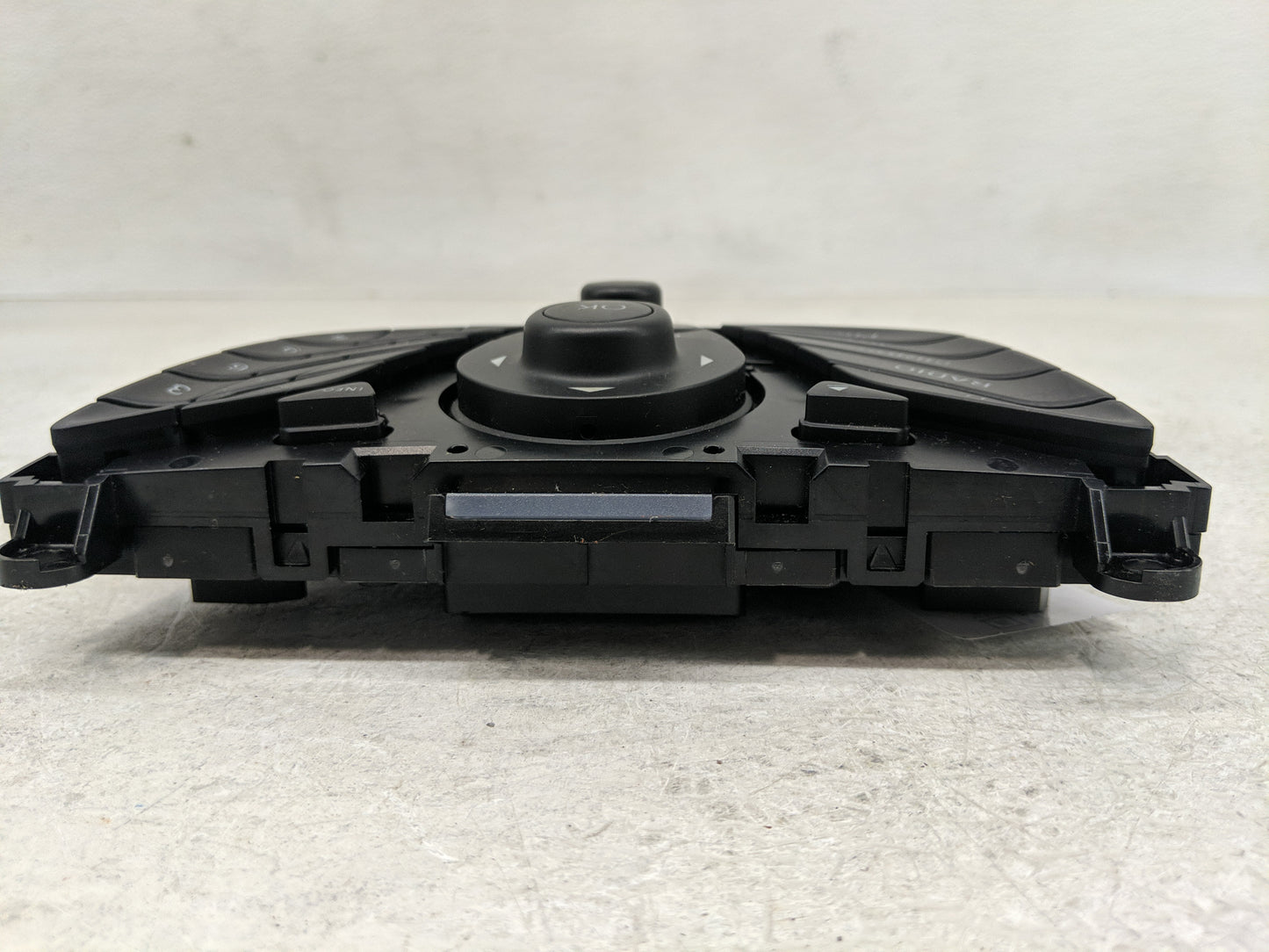 2013 Ford Fiesta Radio AM FM Cd Player Receiver Replacement P/N:AE8T18K811BB Fits OEM Used Auto Parts - Oemusedautoparts1.co