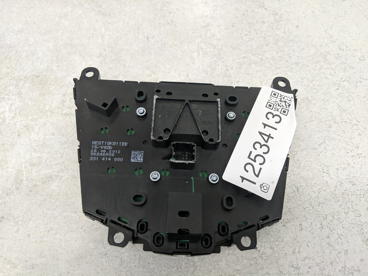 2013 Ford Fiesta Radio AM FM Cd Player Receiver Replacement P/N:AE8T18K811BB Fits OEM Used Auto Parts - Oemusedautoparts1.co