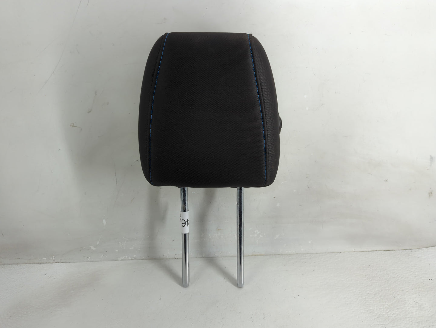 Ford Fiesta Headrest Head Rest Front Driver Passenger Seat Black - Oemusedautoparts1.com