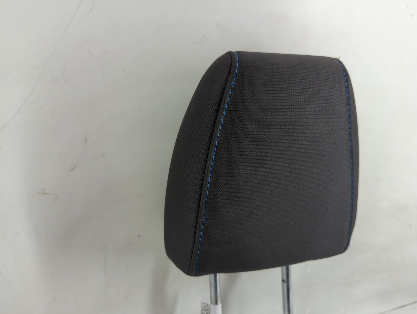 Ford Fiesta Headrest Head Rest Front Driver Passenger Seat Black - Oemusedautoparts1.com