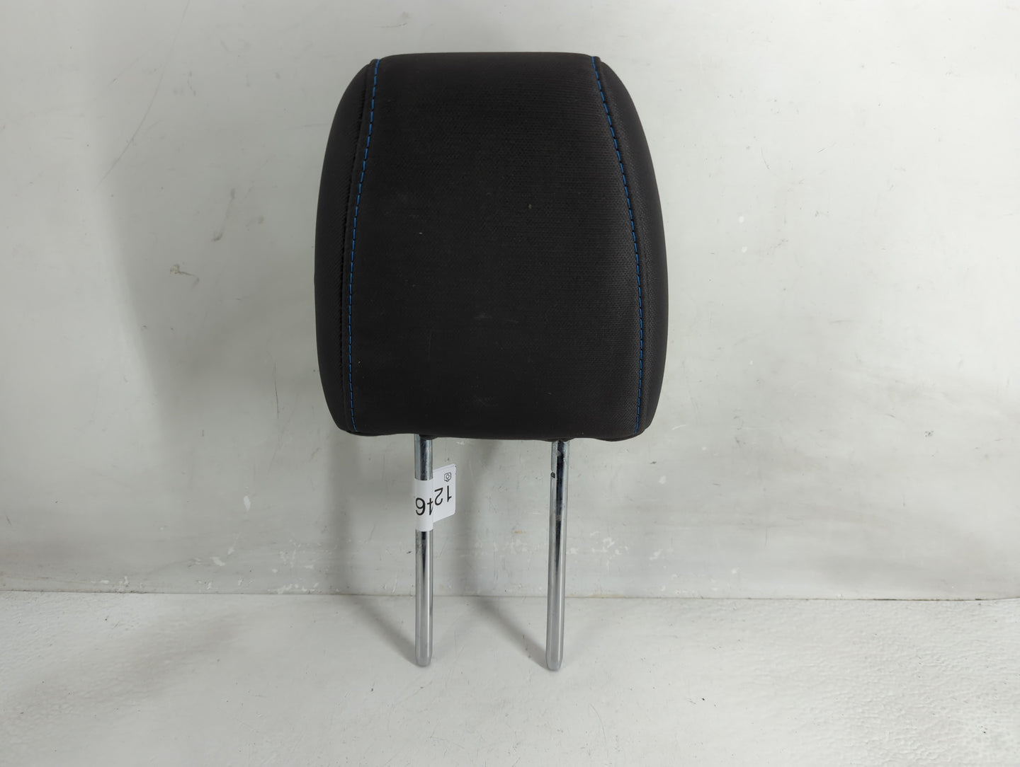 2013 Ford Fiesta Headrest Head Rest Front Driver Passenger Seat Fits OEM Used Auto Parts - Oemusedautoparts1.com