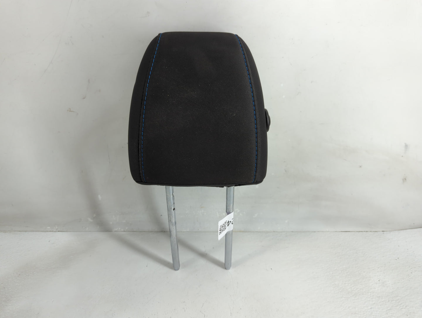 2013 Ford Fiesta Headrest Head Rest Front Driver Passenger Seat Fits OEM Used Auto Parts - Oemusedautoparts1.com