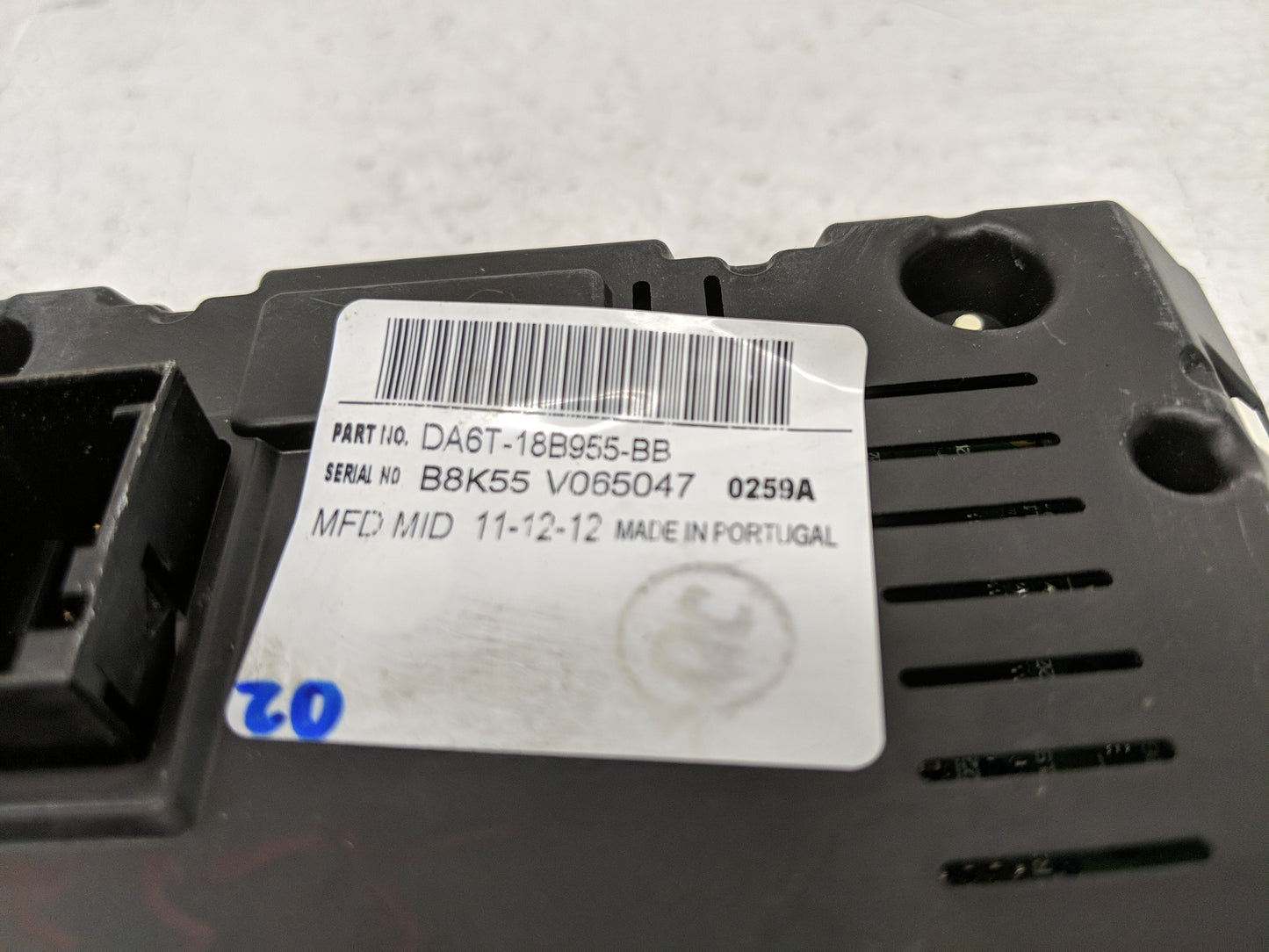 2013 Ford Fiesta Radio AM FM Cd Player Receiver Replacement P/N:DA6T-18B955-BB Fits OEM Used Auto Parts - Oemusedautoparts1.