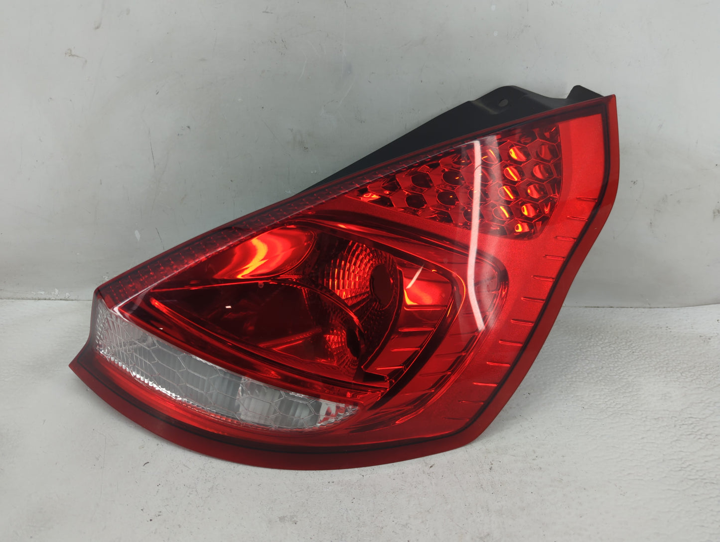 2011-2013 Ford Fiesta Tail Light Assembly Passenger Right OEM P/N:AE83-13B504-BG Fits Fits 2011 2012 2013 OEM Used Auto Part