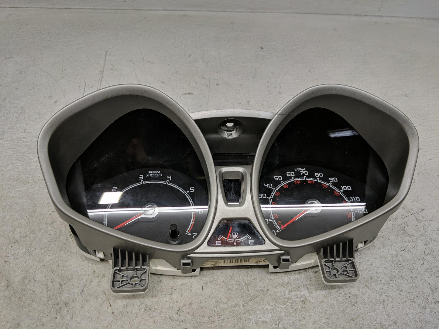 2012-2013 Ford Fiesta Instrument Cluster Speedometer Gauges P/N:DE8T-10849-CC Fits Fits 2012 2013 OEM Used Auto Parts - Oemu