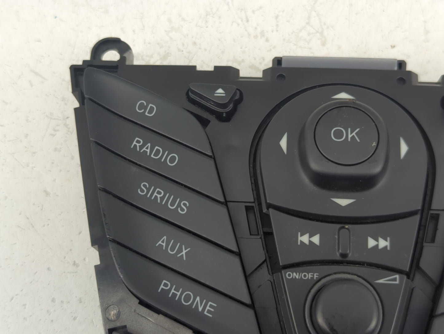 2013-2013 Ford Fiesta Radio Control Panel - Oemusedautoparts1.com