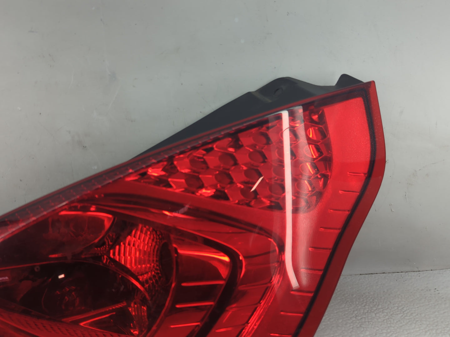 2011-2013 Ford Fiesta Tail Light Assembly Passenger Right OEM P/N:AE83-13B504-BG Fits Fits 2011 2012 2013 OEM Used Auto Part