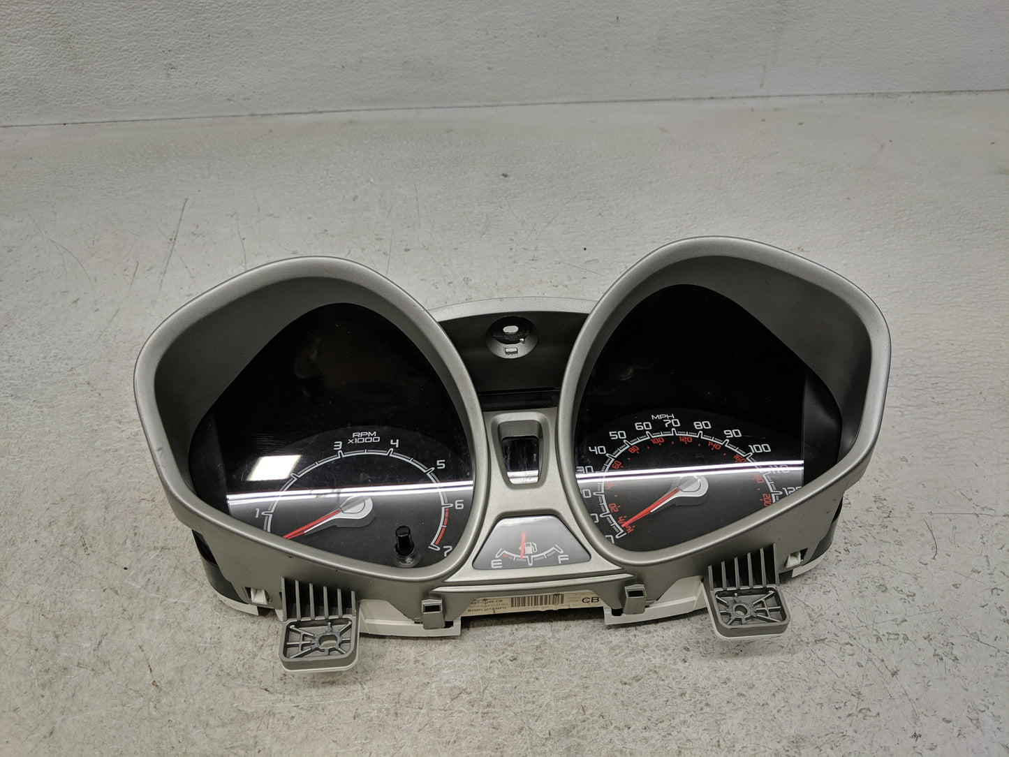 2012-2013 Ford Fiesta Instrument Cluster Speedometer Gauges P/N:DE8T-10849-CC Fits Fits 2012 2013 OEM Used Auto Parts - Oemu