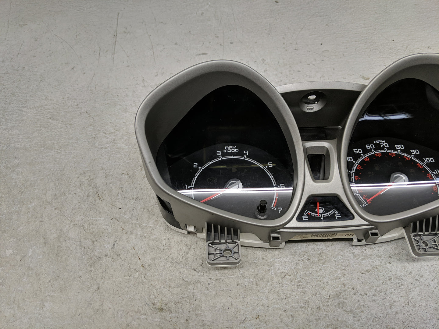 2012-2013 Ford Fiesta Instrument Cluster Speedometer Gauges P/N:DE8T-10849-CC Fits Fits 2012 2013 OEM Used Auto Parts - Oemu
