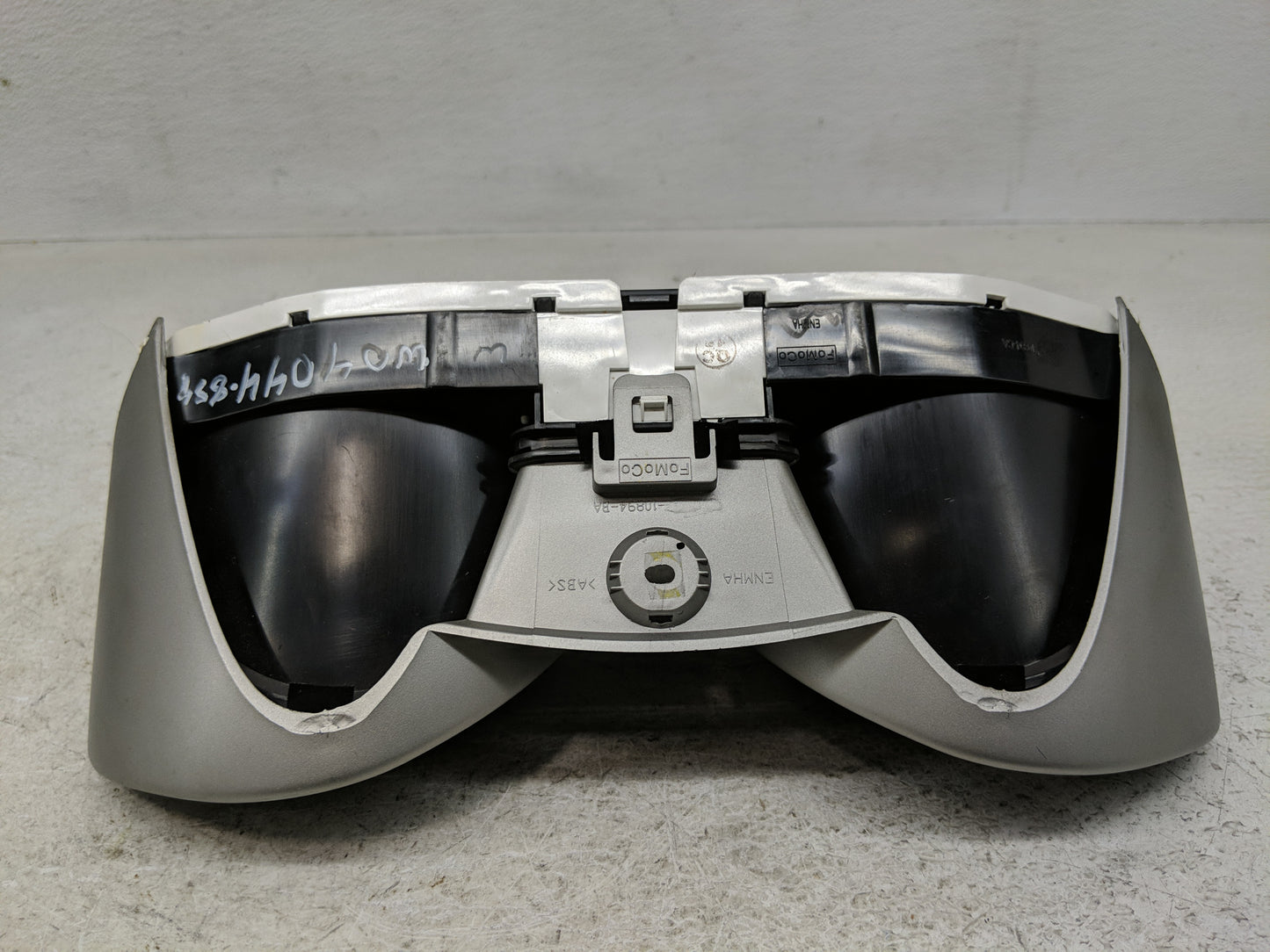 2012-2013 Ford Fiesta Instrument Cluster Speedometer Gauges P/N:DE8T-10849-CC Fits Fits 2012 2013 OEM Used Auto Parts - Oemu