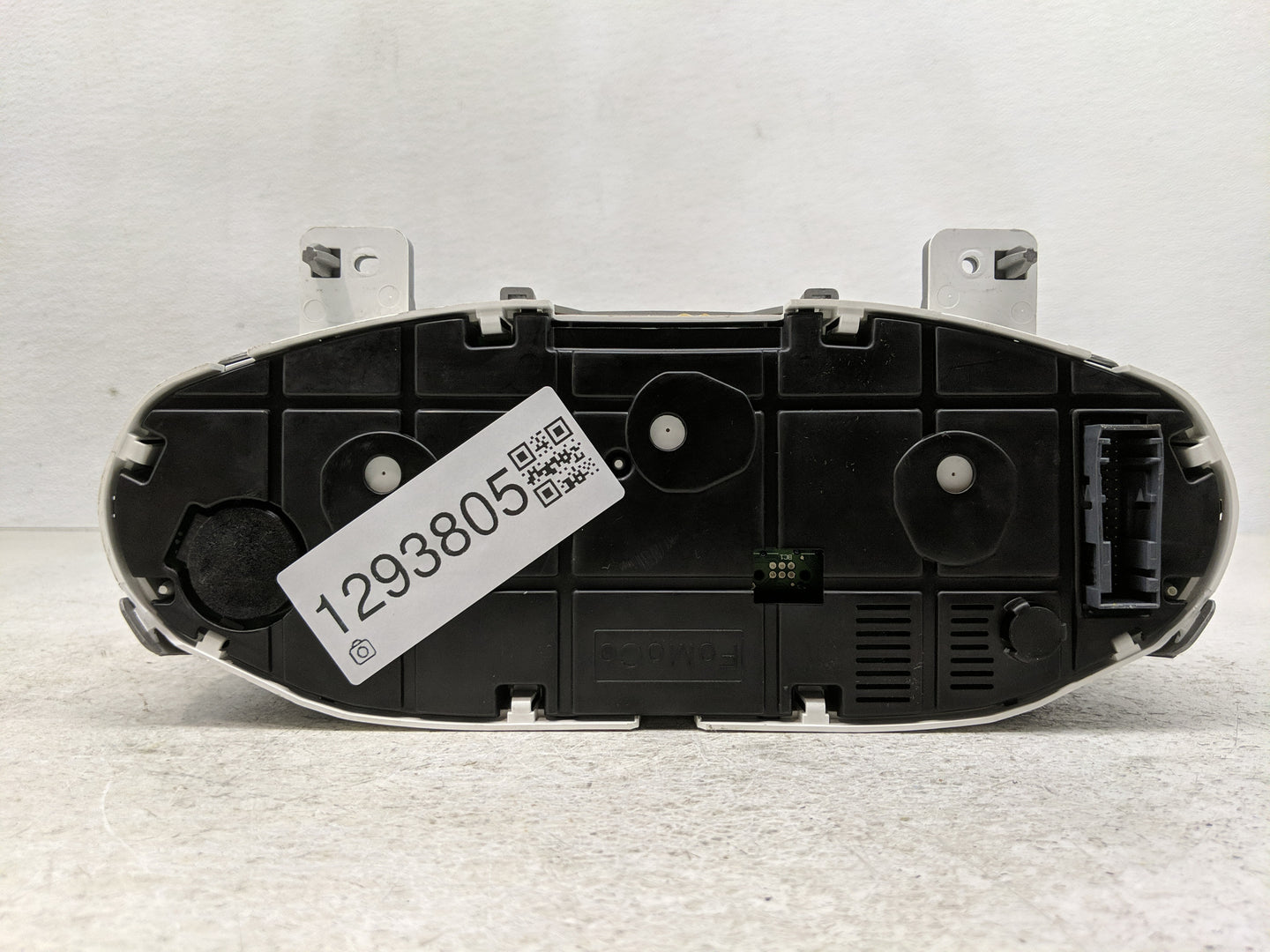2012-2013 Ford Fiesta Instrument Cluster Speedometer Gauges P/N:DE8T-10849-CC Fits Fits 2012 2013 OEM Used Auto Parts - Oemu