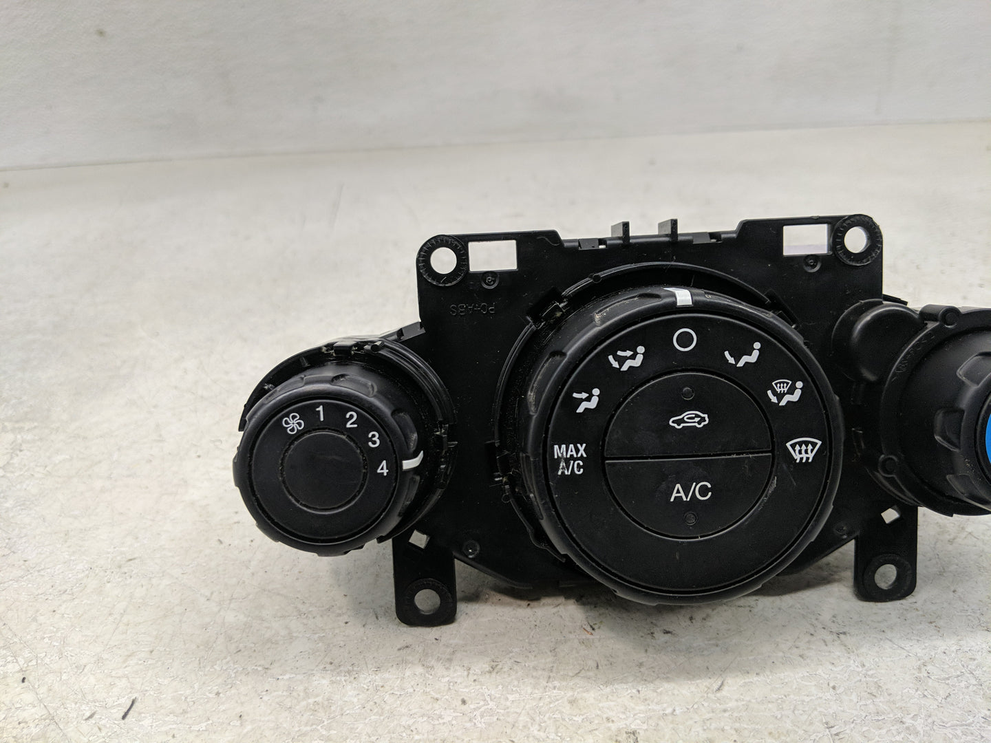 2011-2013 Ford Fiesta Climate Control Module Temperature AC/Heater Replacement P/N:U107T 18549, 19980 Fits Fits 2011 2012 20