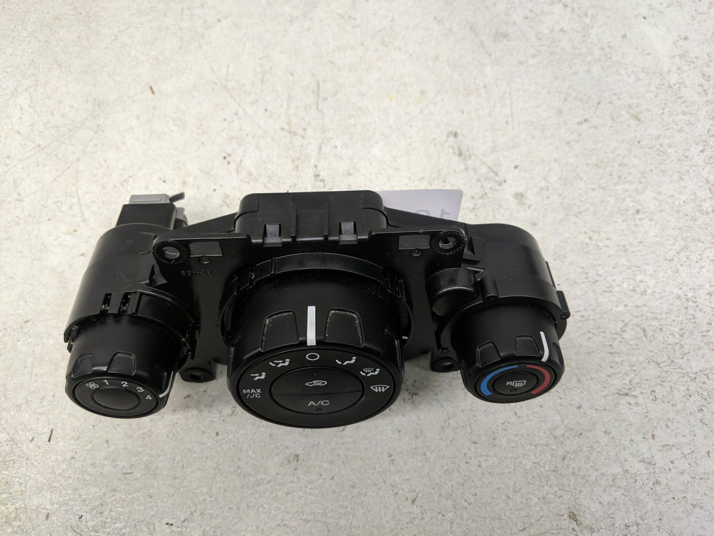 2011-2013 Ford Fiesta Climate Control Module Temperature AC/Heater Replacement P/N:U107T 18549, 19980 Fits Fits 2011 2012 20