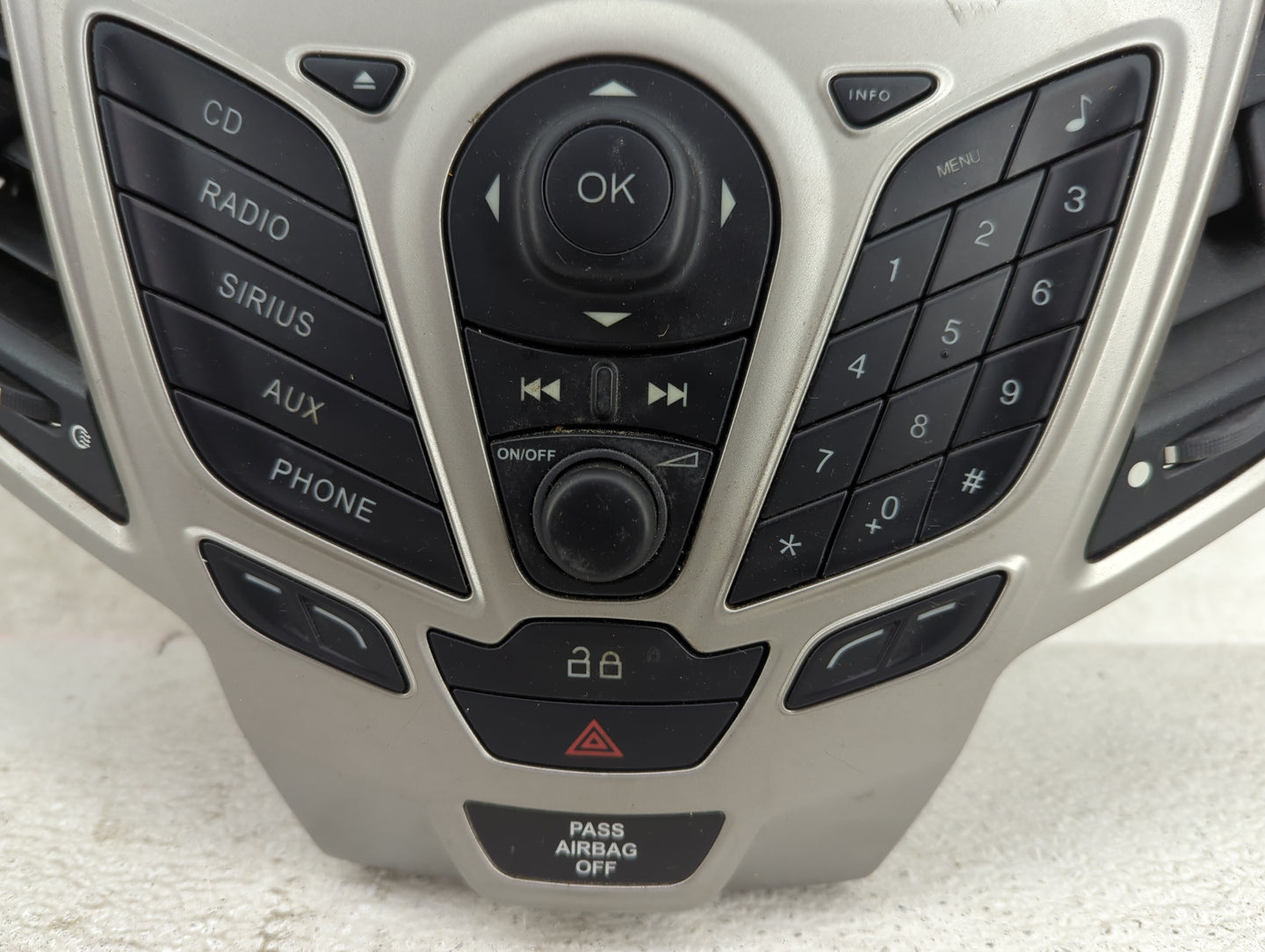 2013-2013 Ford Fiesta Radio Control Panel Silver - Oemusedautoparts1.com