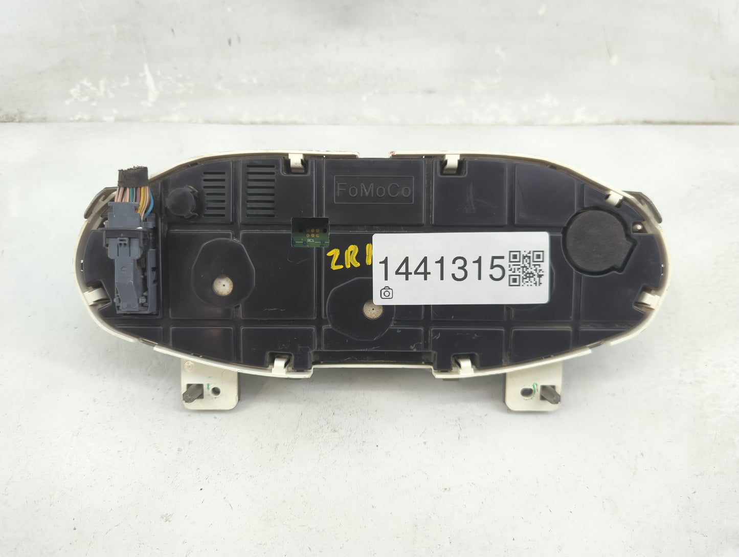 2013 Ford Fiesta Instrument Cluster Speedometer Gauges P/N:DE8T-10894-BA Fits OEM Used Auto Parts - Oemusedautoparts1.com