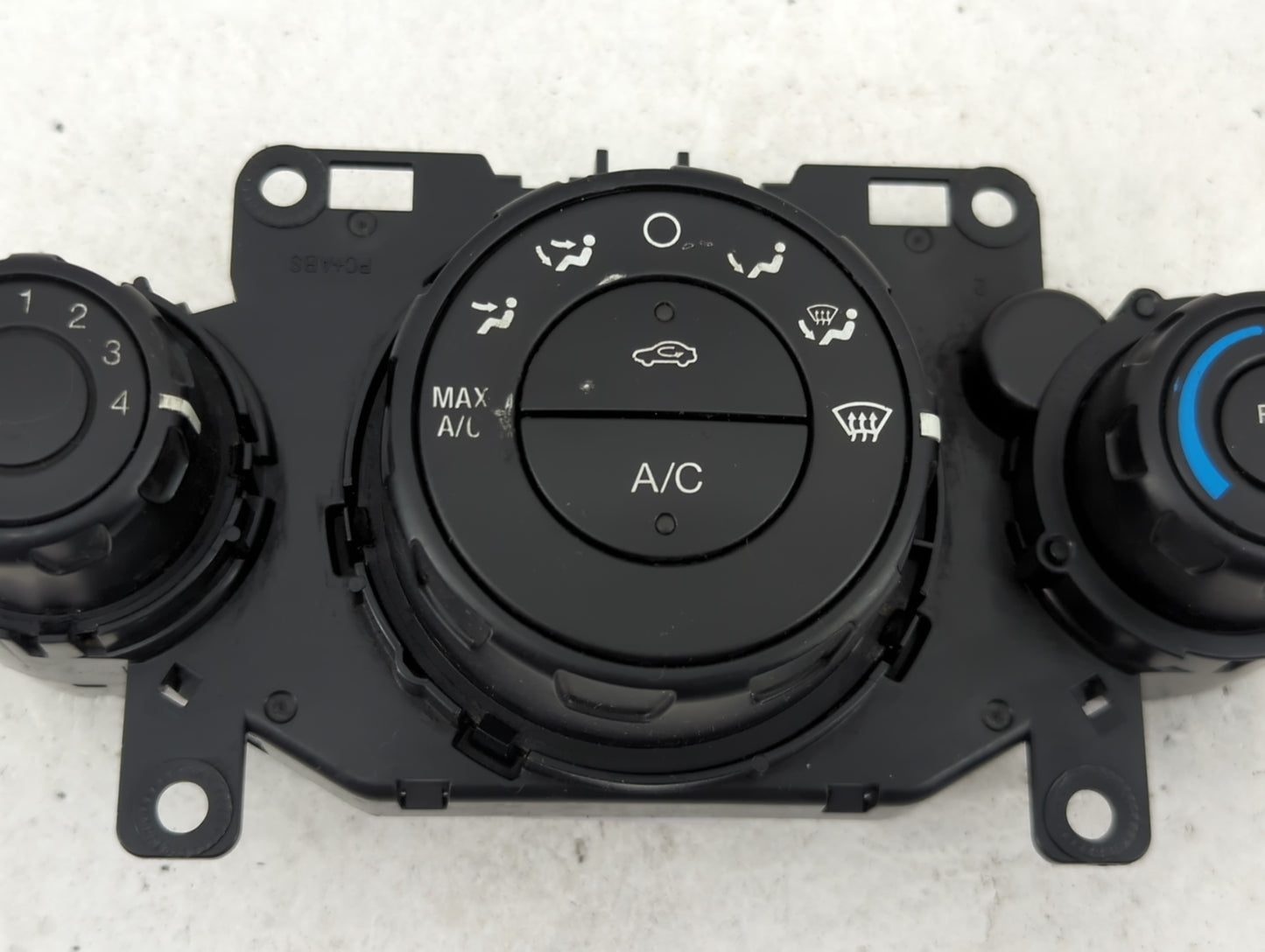 2011-2013 Ford Fiesta Climate Control Module Temperature AC/Heater Replacement P/N:AE8319980AH 130306004500 Fits OEM Used Au