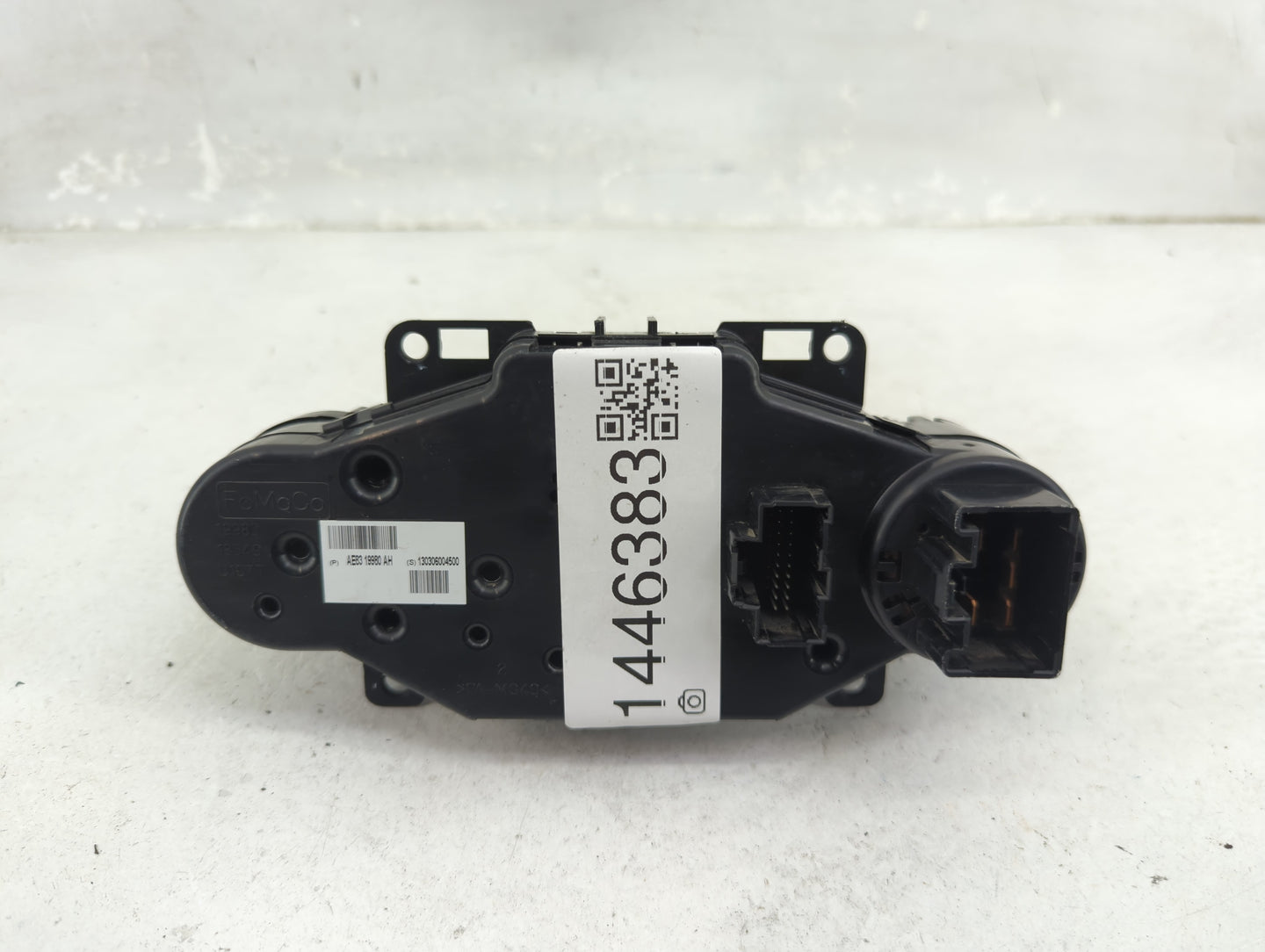 2011-2013 Ford Fiesta Climate Control Module Temperature AC/Heater Replacement P/N:AE8319980AH 130306004500 Fits OEM Used Au