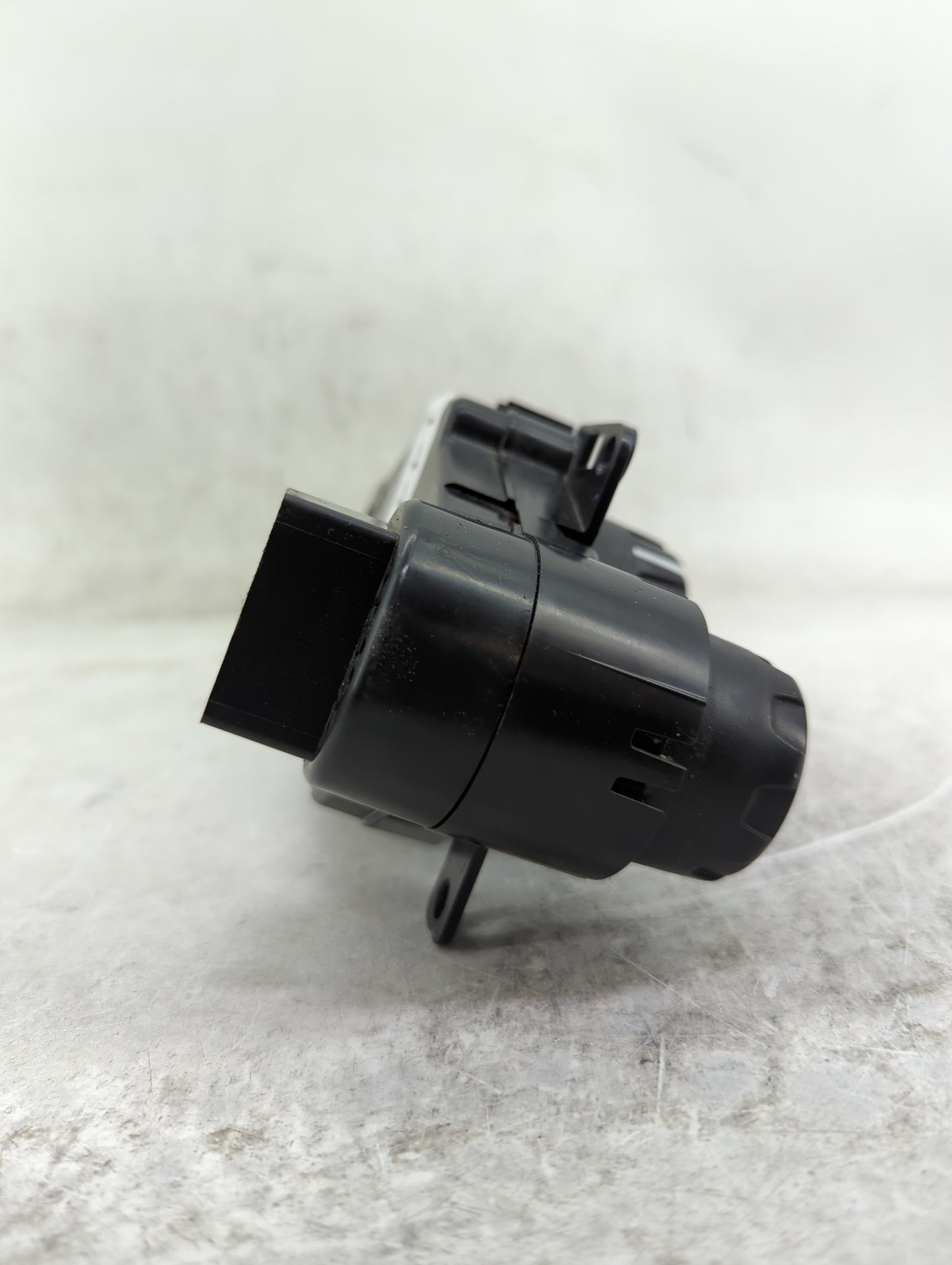 2011-2013 Ford Fiesta Climate Control Module Temperature AC/Heater Replacement P/N:AE8319980AH Fits Fits 2011 2012 2013 OEM 