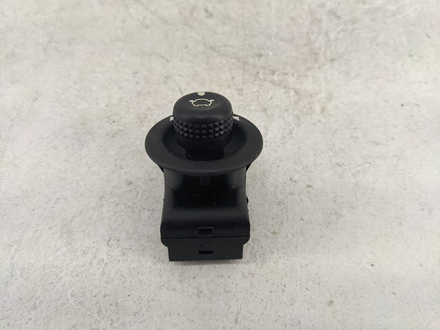 2011-2013 Ford Fiesta Master Power Window Switch Replacement Driver Side Left P/N:93BG17 B 676 BB 3S8T-17B676 Fits OEM Used 