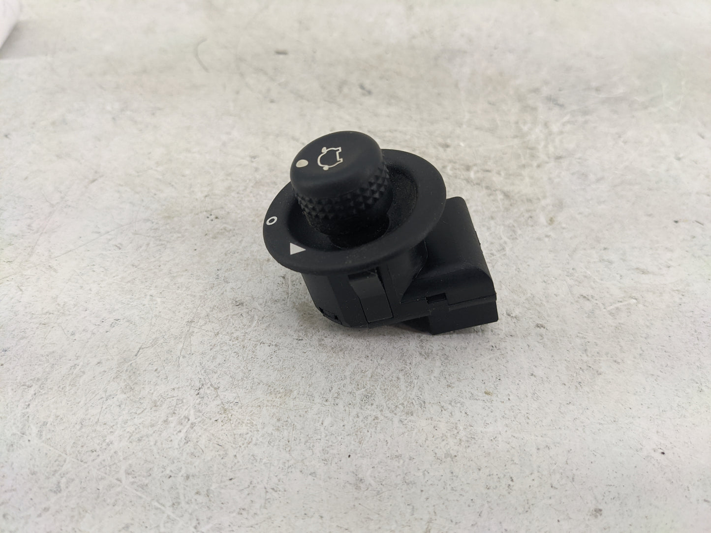 2011-2013 Ford Fiesta Master Power Window Switch Replacement Driver Side Left P/N:93BG17 B 676 BB 3S8T-17B676 Fits OEM Used 