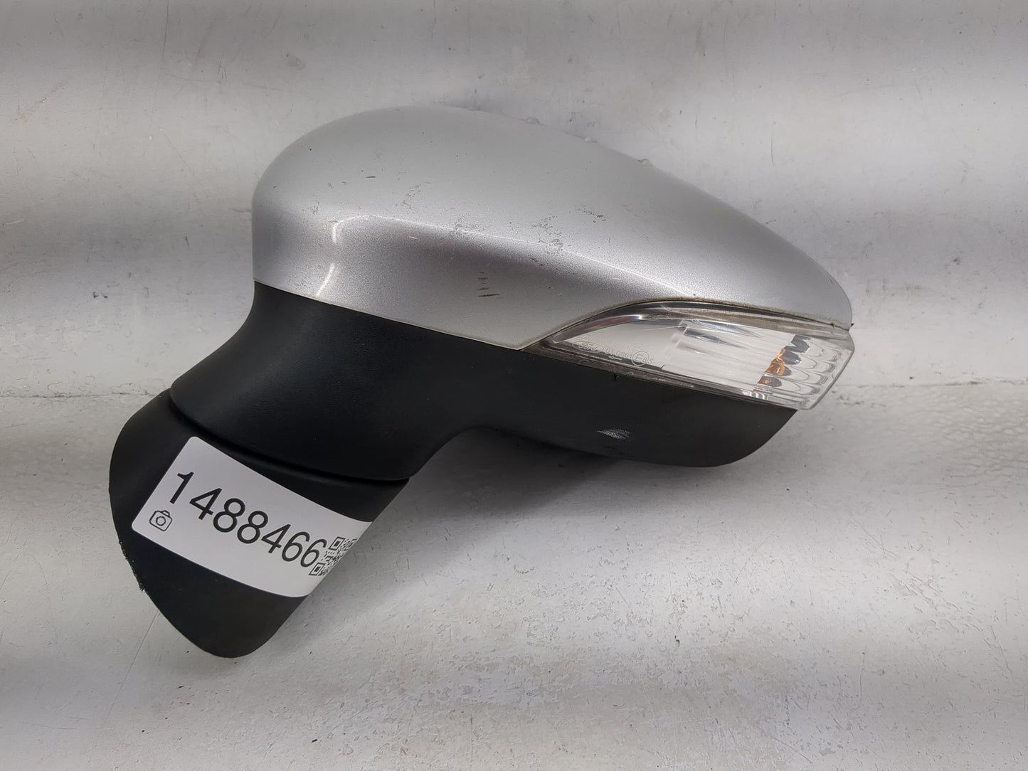 2011-2019 Ford Fiesta Driver Side View Mirror - Left Door Mirror OEM Used - Oemusedautoparts1.com