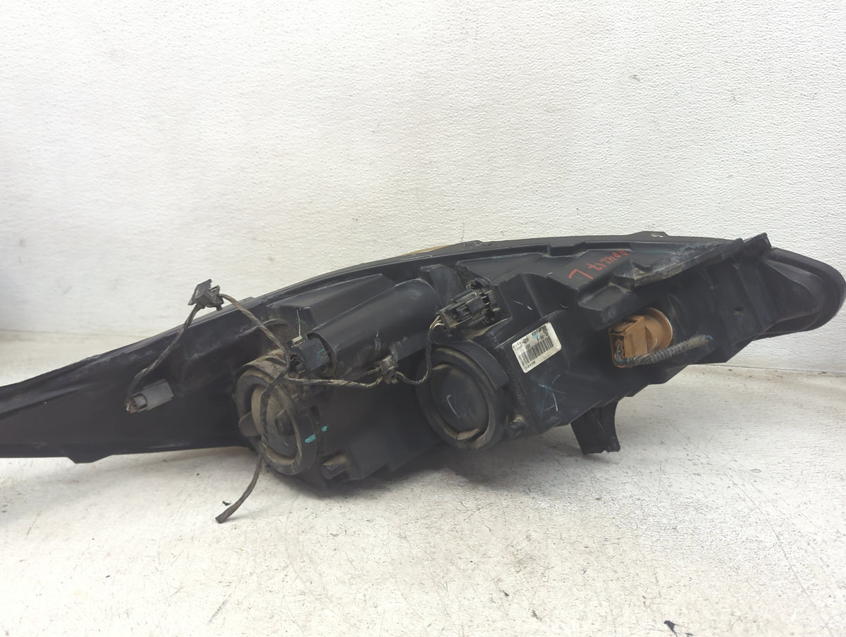 2011-2013 Ford Fiesta Driver Left Oem Head Light Headlight Lamp - Oemusedautoparts1.com