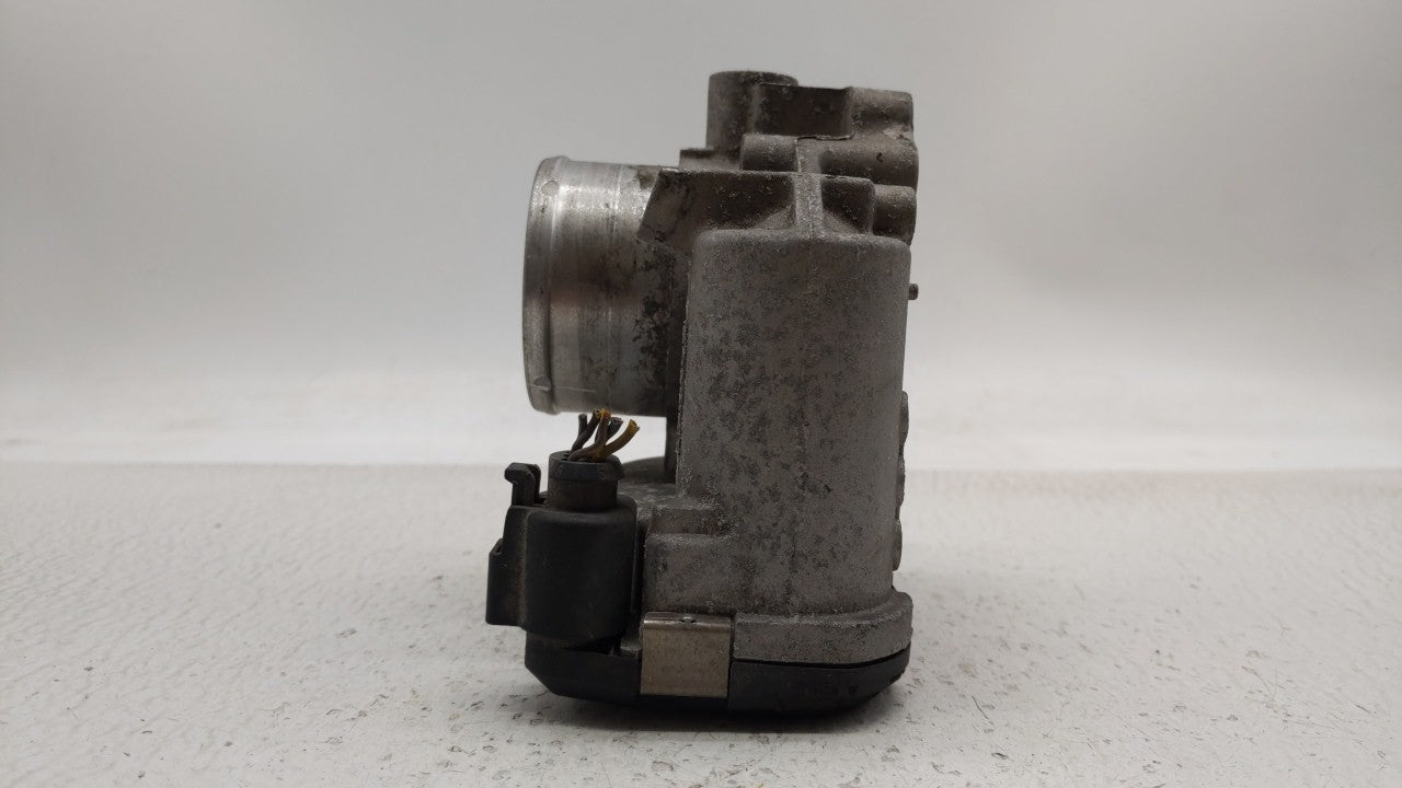 2011-2014 Ford Fiesta Throttle Body P/N:7S7G-9F991-BA 7S7G-9F991-B7A Fits Fits 2011 2012 2013 2014 OEM Used Auto Parts - Oem