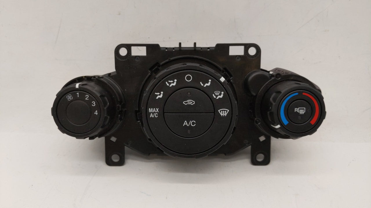 2011-2013 Ford Fiesta Climate Control Module Temperature AC/Heater Replacement P/N:AE83 19980 AE AE83 19980 AF Fits OEM Used